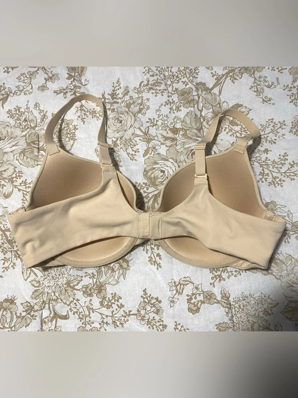 Skims Fits Everybody T-Shirt Bra 38C - Picture 2 of 8